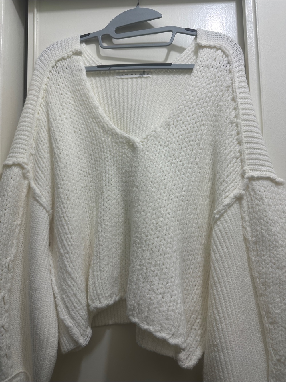 Altar'd State Cream V-Neck Chunky Knit Sweater